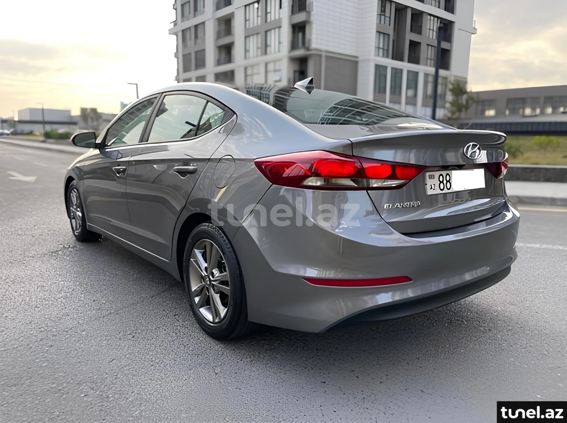 Hyundai Elantra 2018