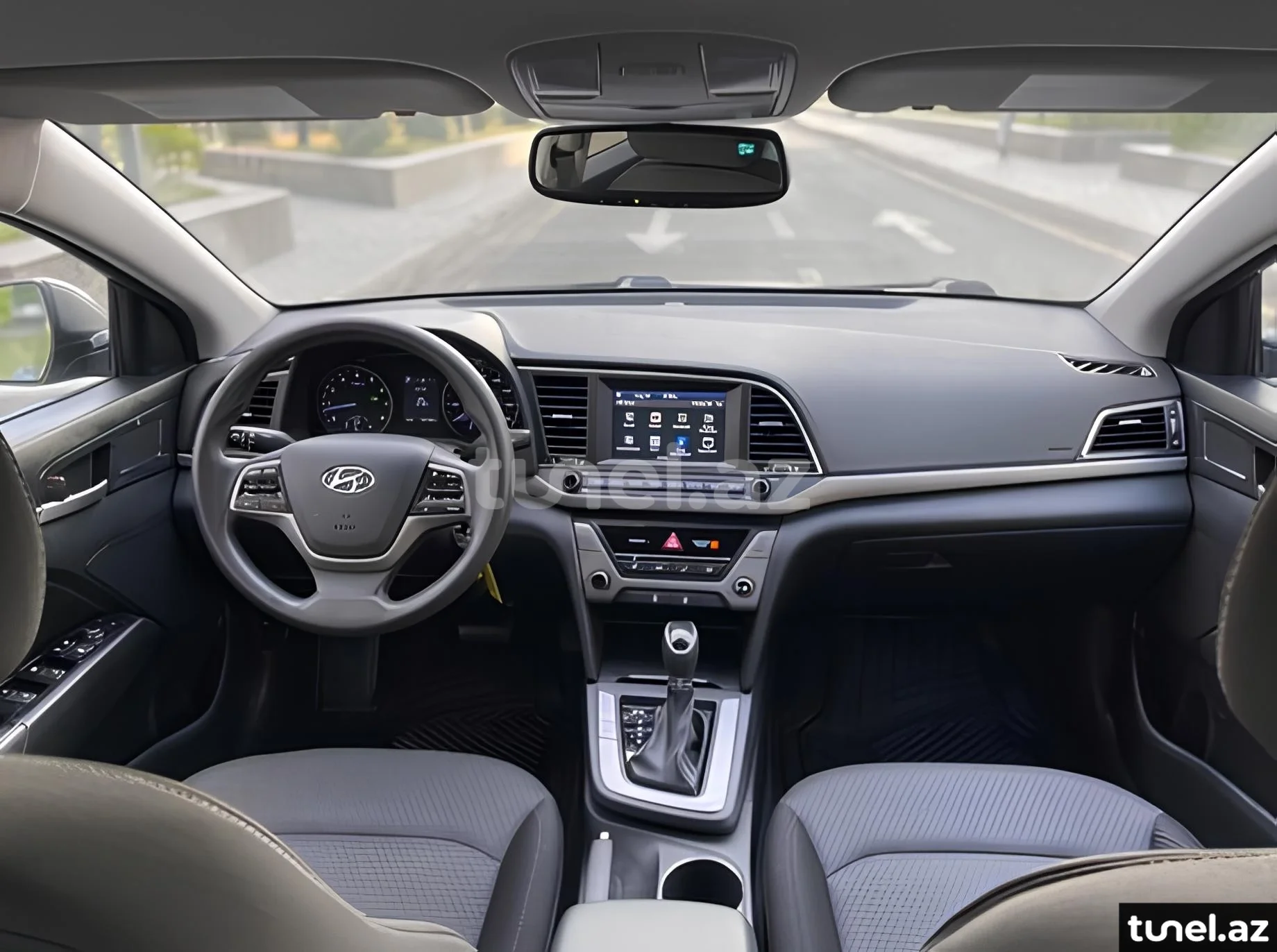 Hyundai Elantra 2018