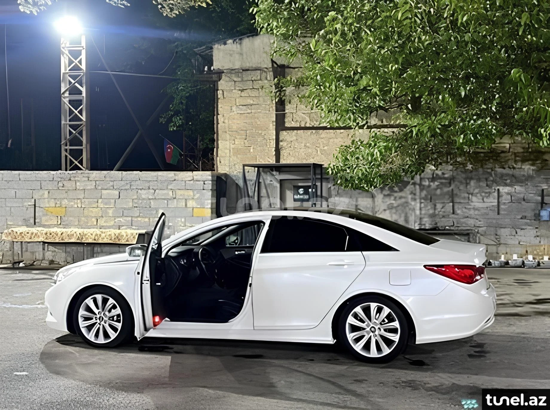 Hyundai Sonata 2010