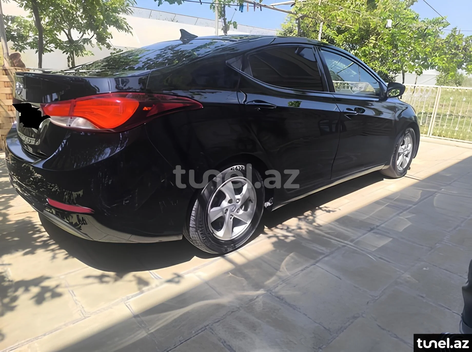 Hyundai Elantra 2014