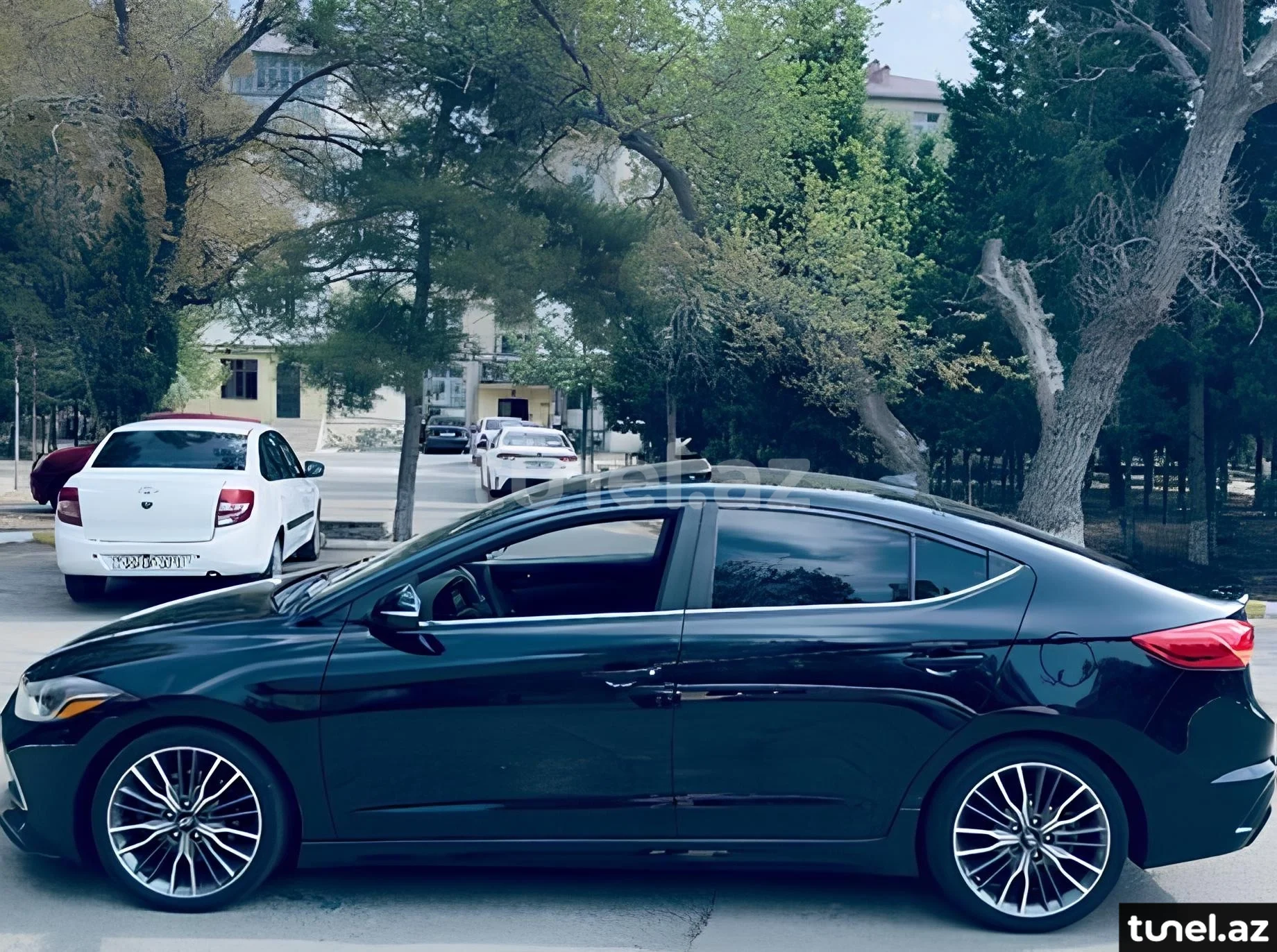 Hyundai Elantra 2017