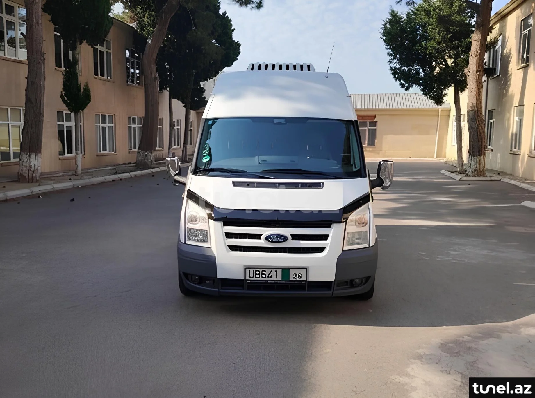 Ford Transit 2010