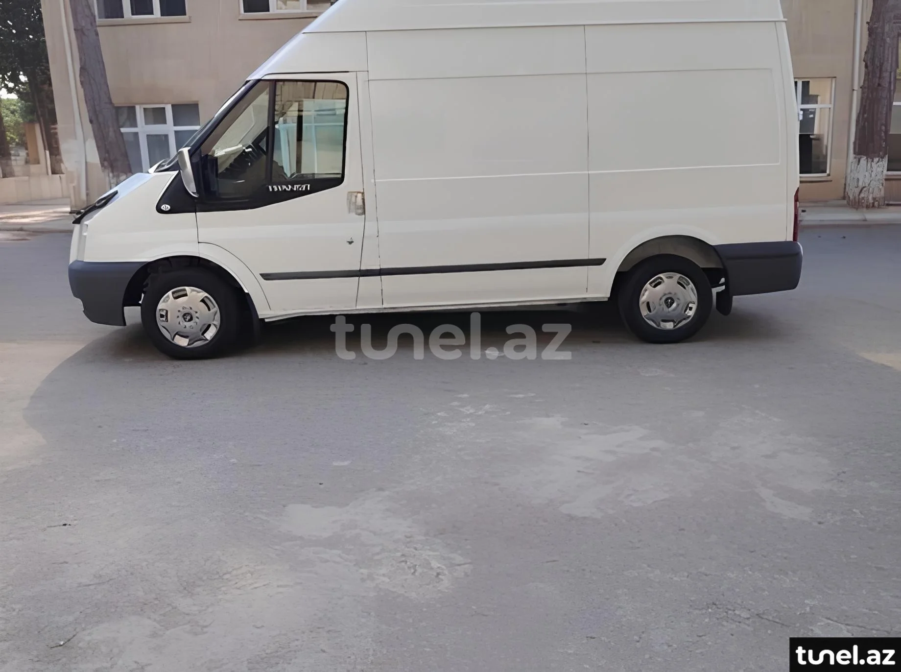 Ford Transit 2010