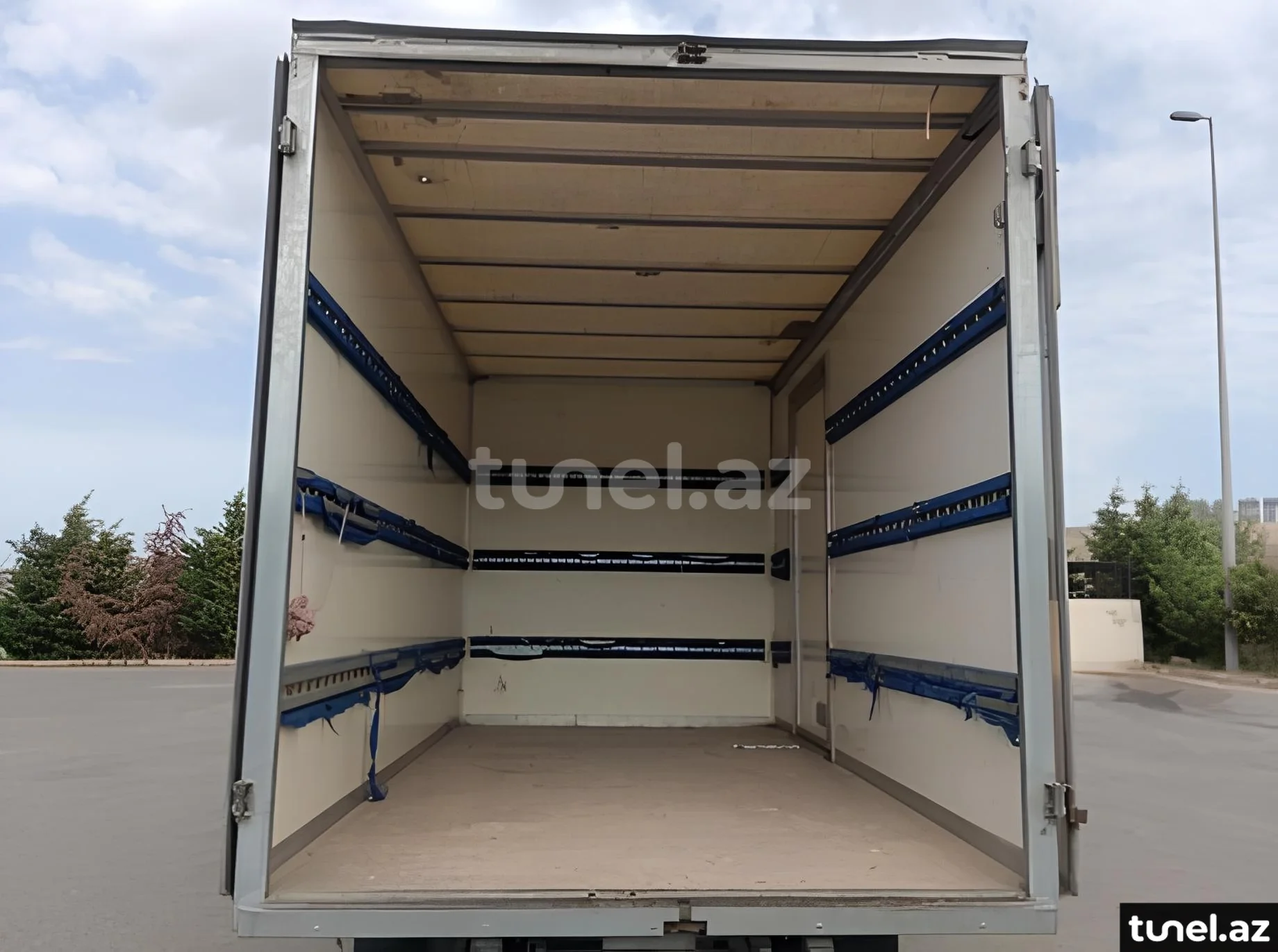Ford Transit 2010
