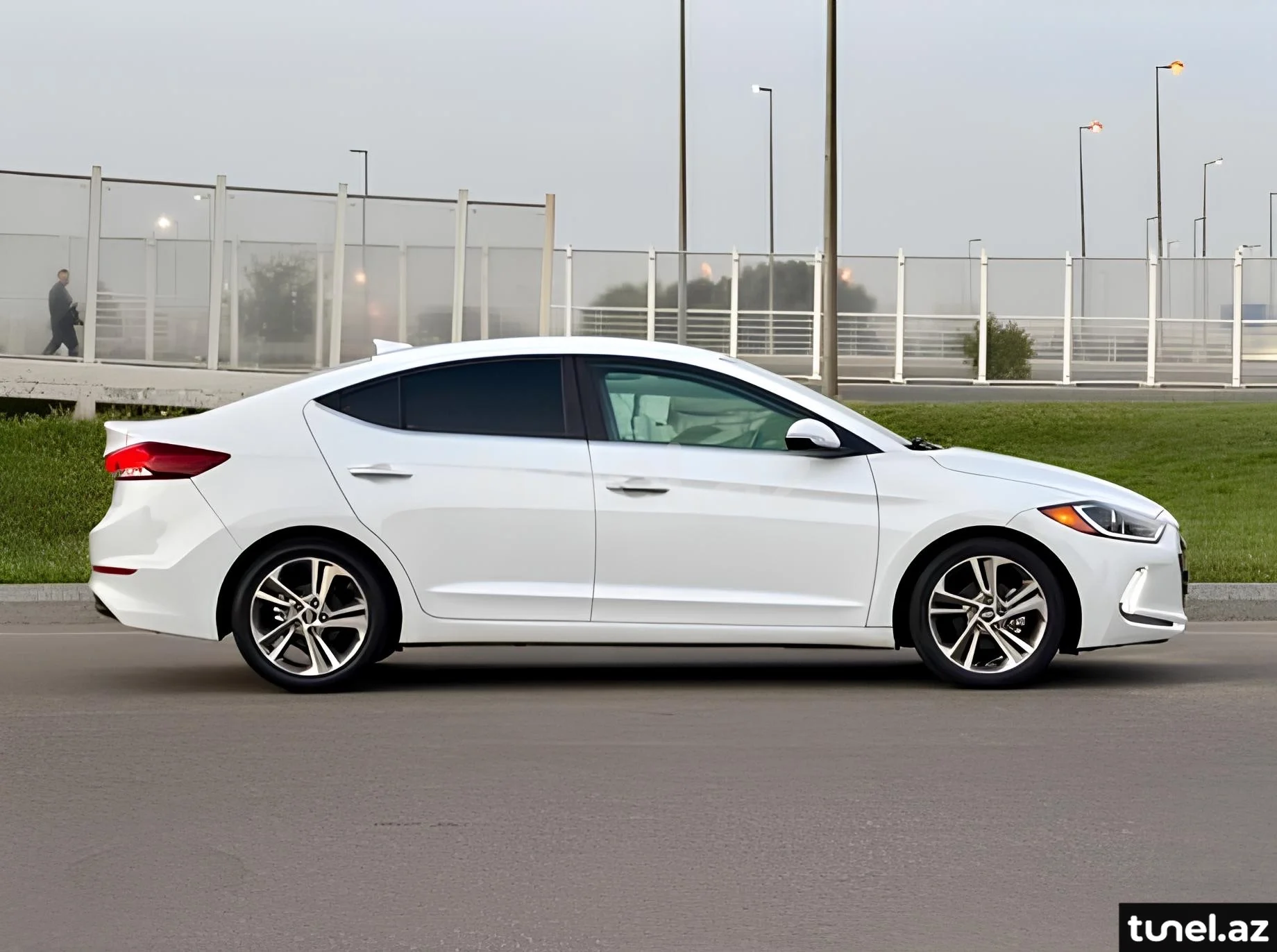Hyundai Elantra 2016
