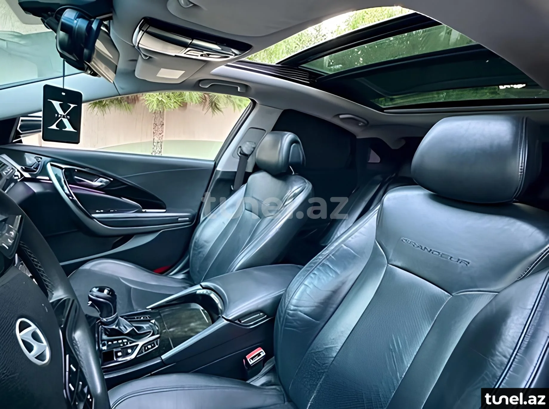 Hyundai Grandeur 2012