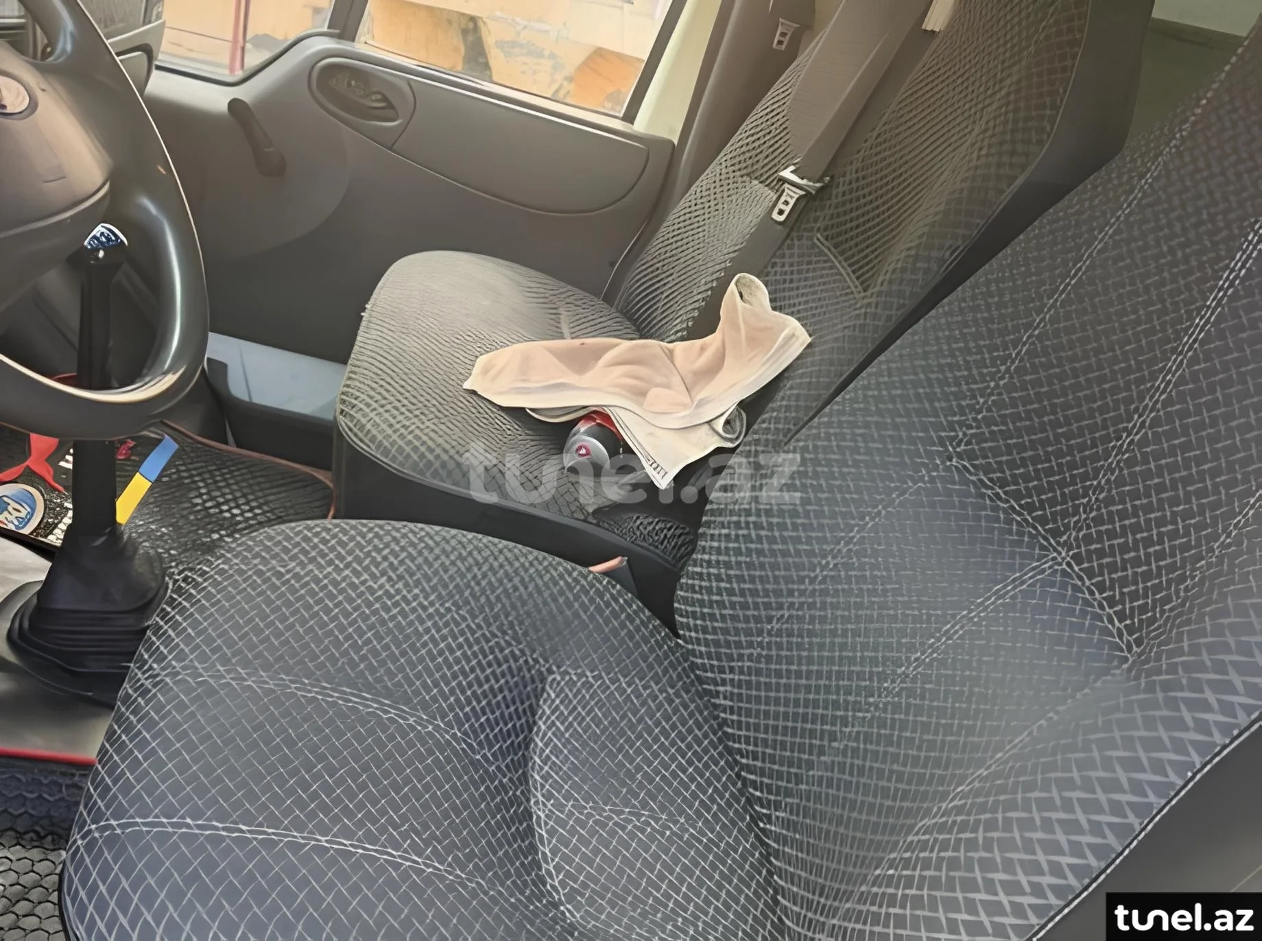Ford Transit 2000