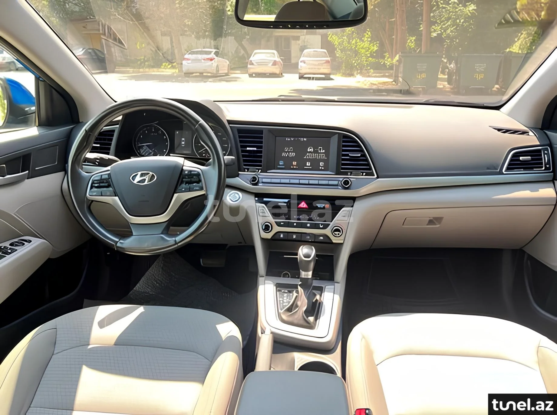 Hyundai Elantra 2017