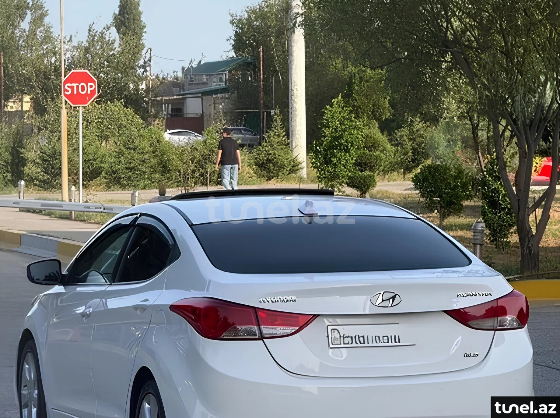 Hyundai Elantra 2013