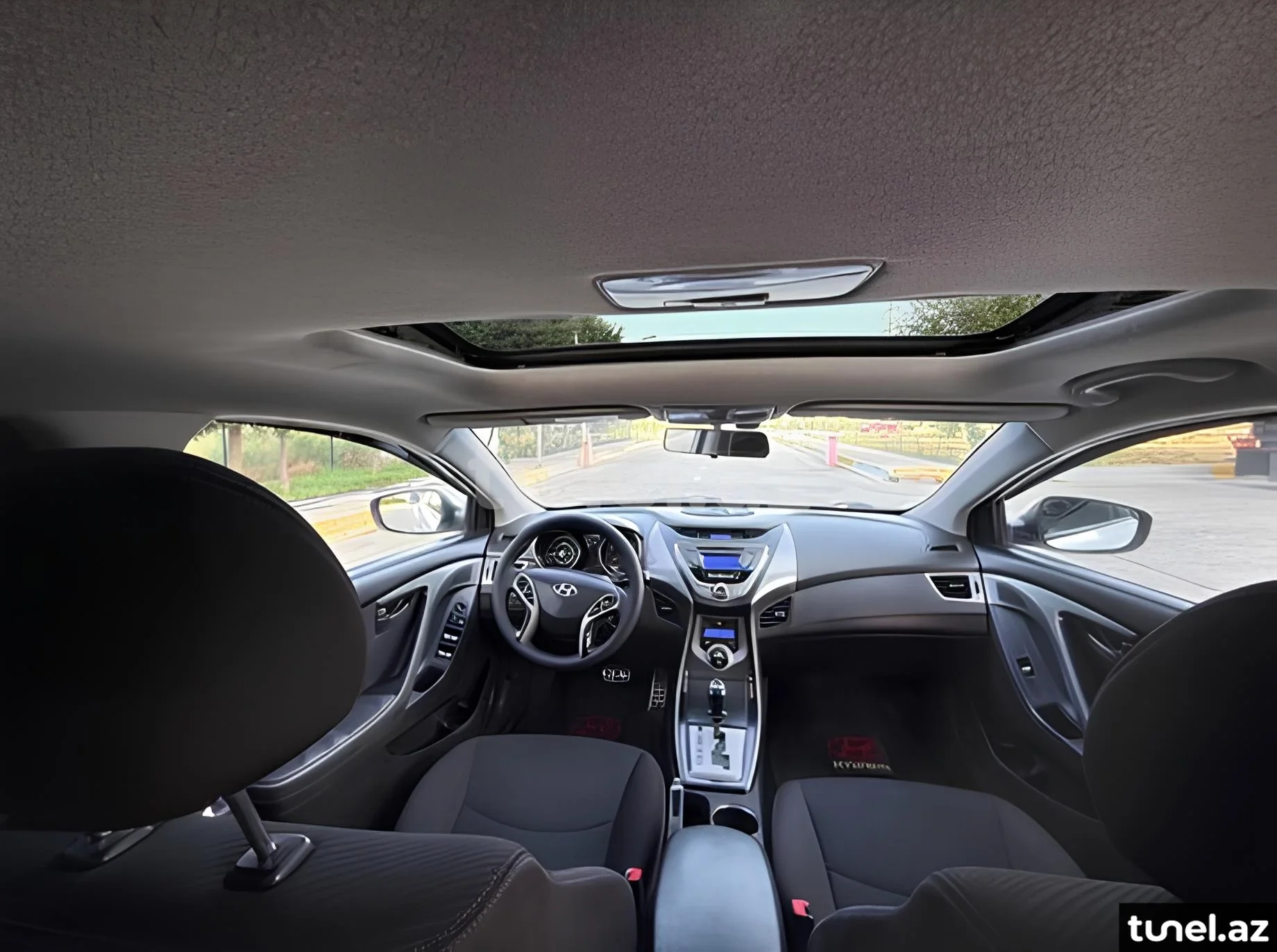 Hyundai Elantra 2013