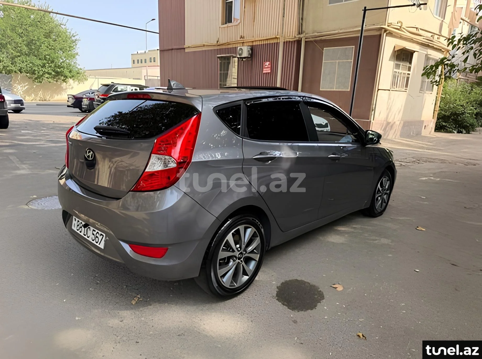 Hyundai Accent 2015