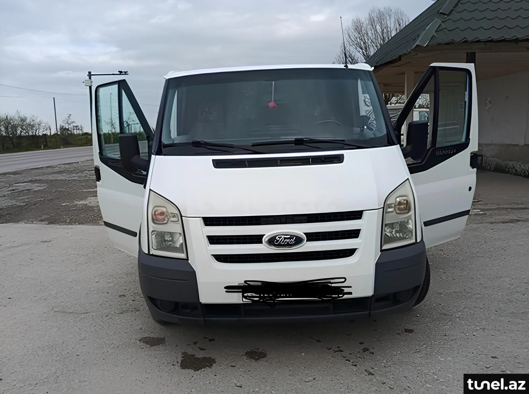 Ford Transit 2011