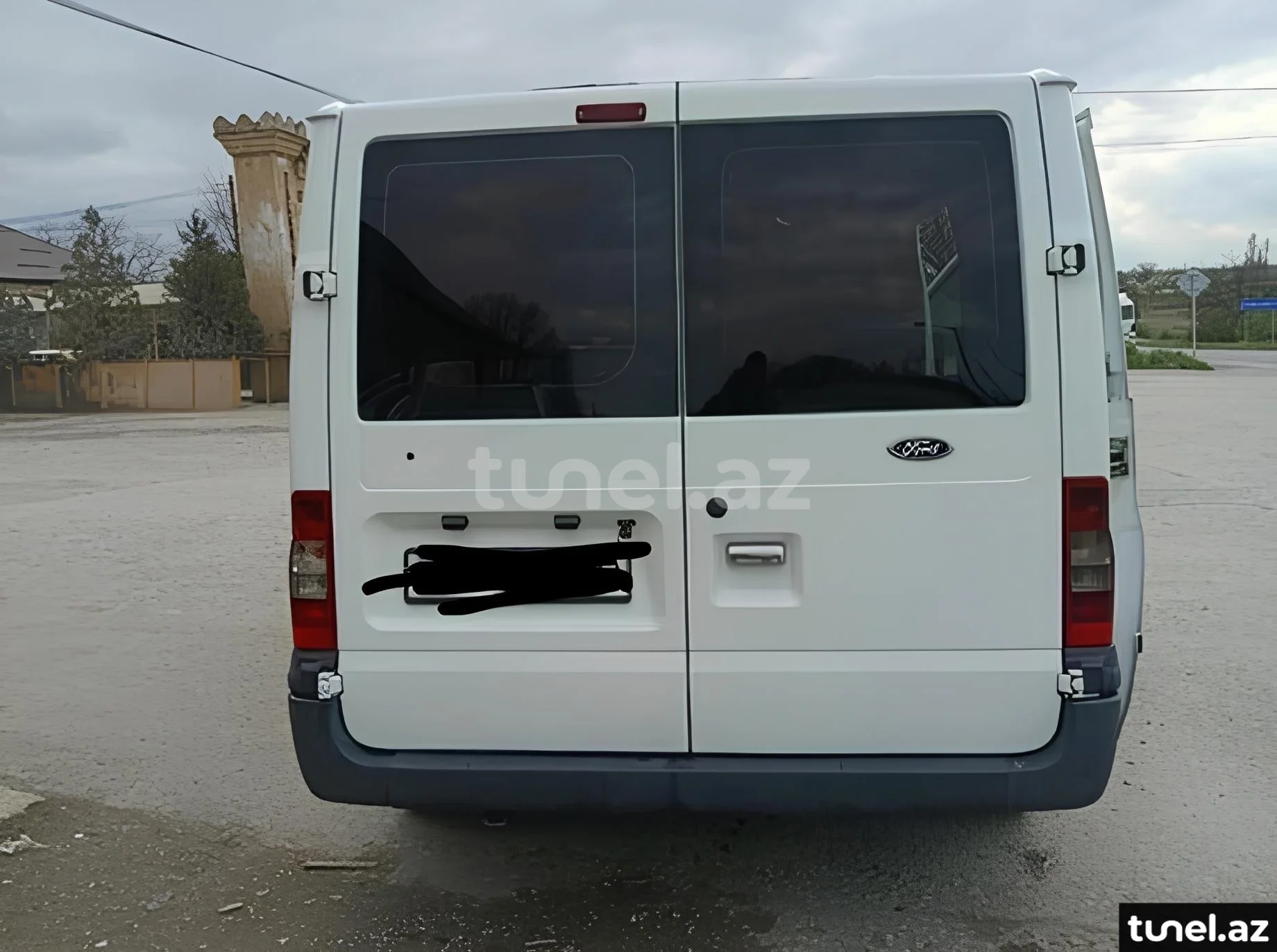 Ford Transit 2011