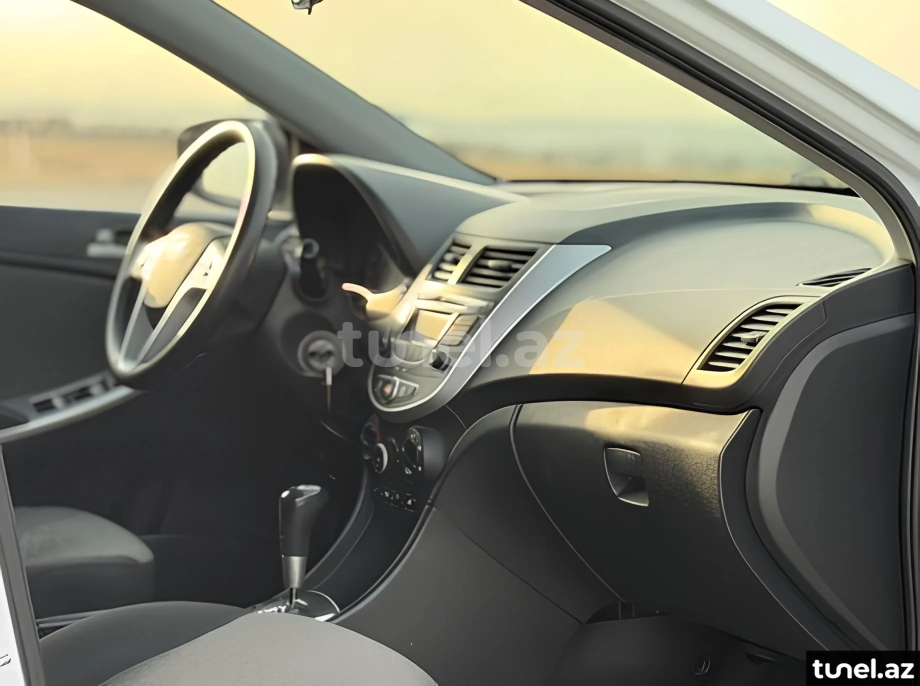 Hyundai Accent 2013