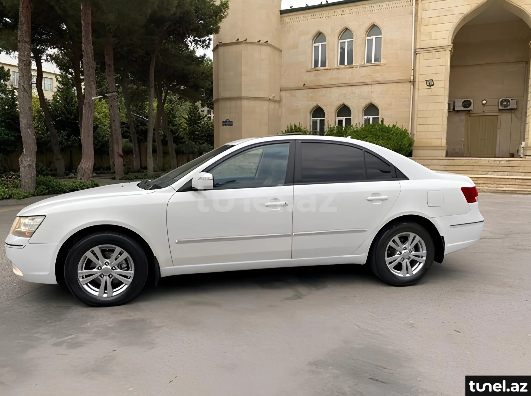 Hyundai Sonata 2009