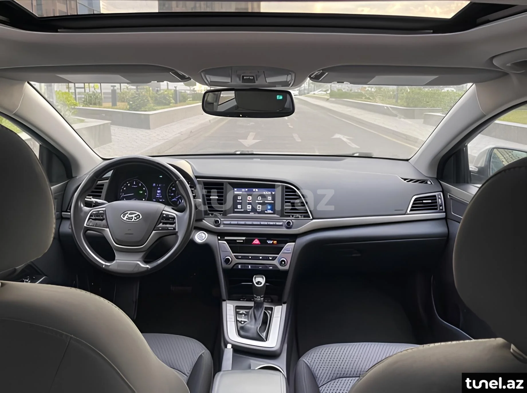 Hyundai Elantra 2017