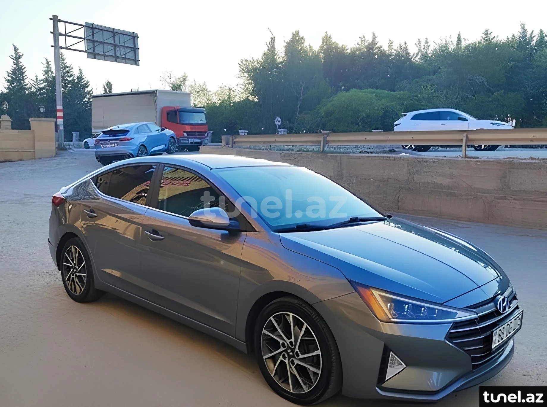 Hyundai Elantra 2019