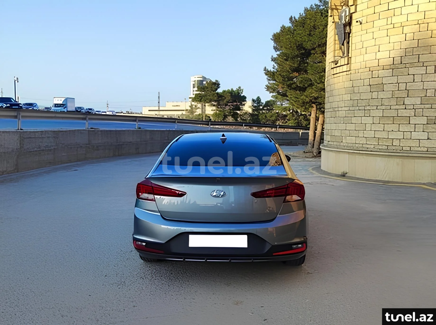 Hyundai Elantra 2019