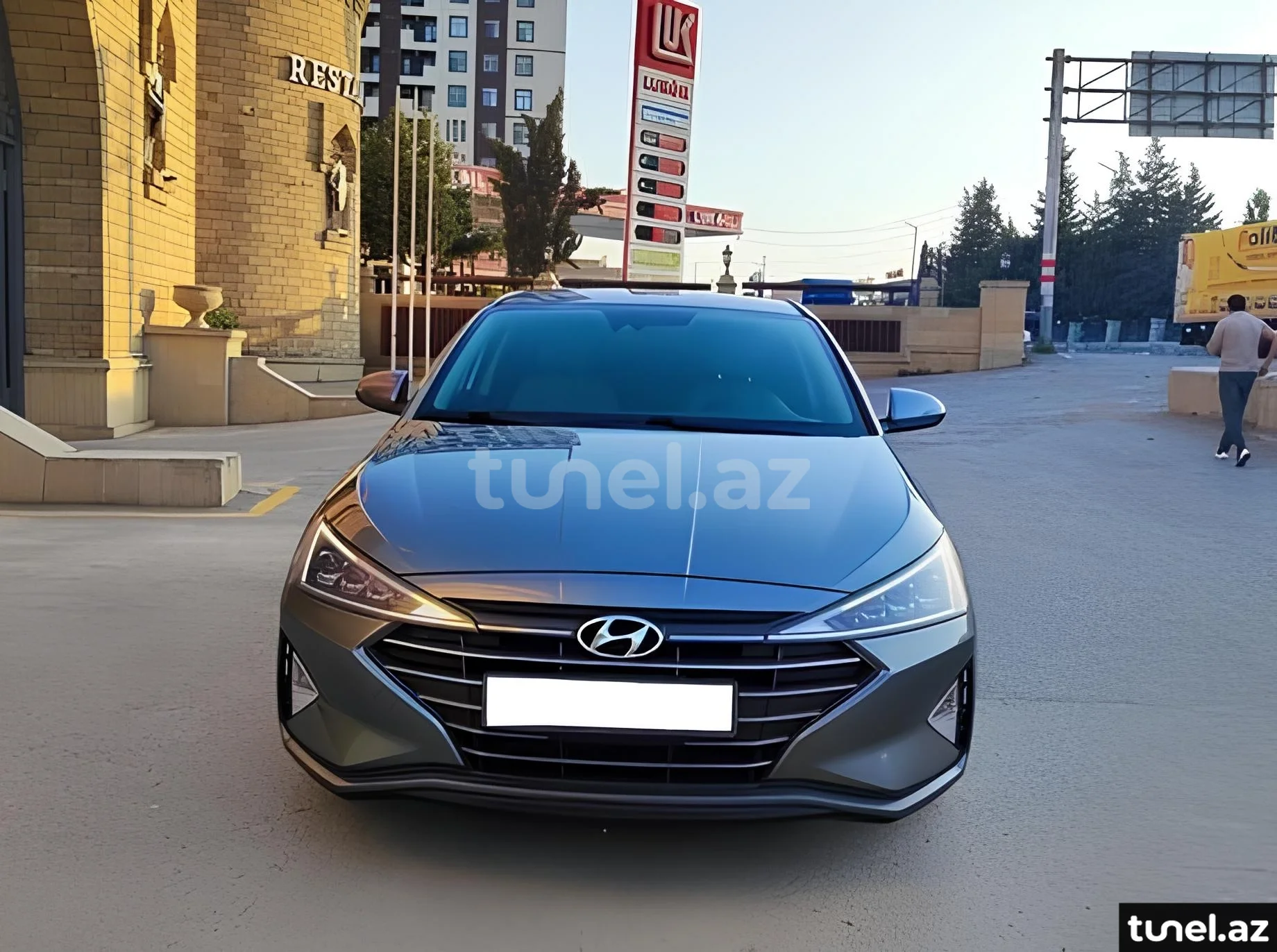 Hyundai Elantra 2019