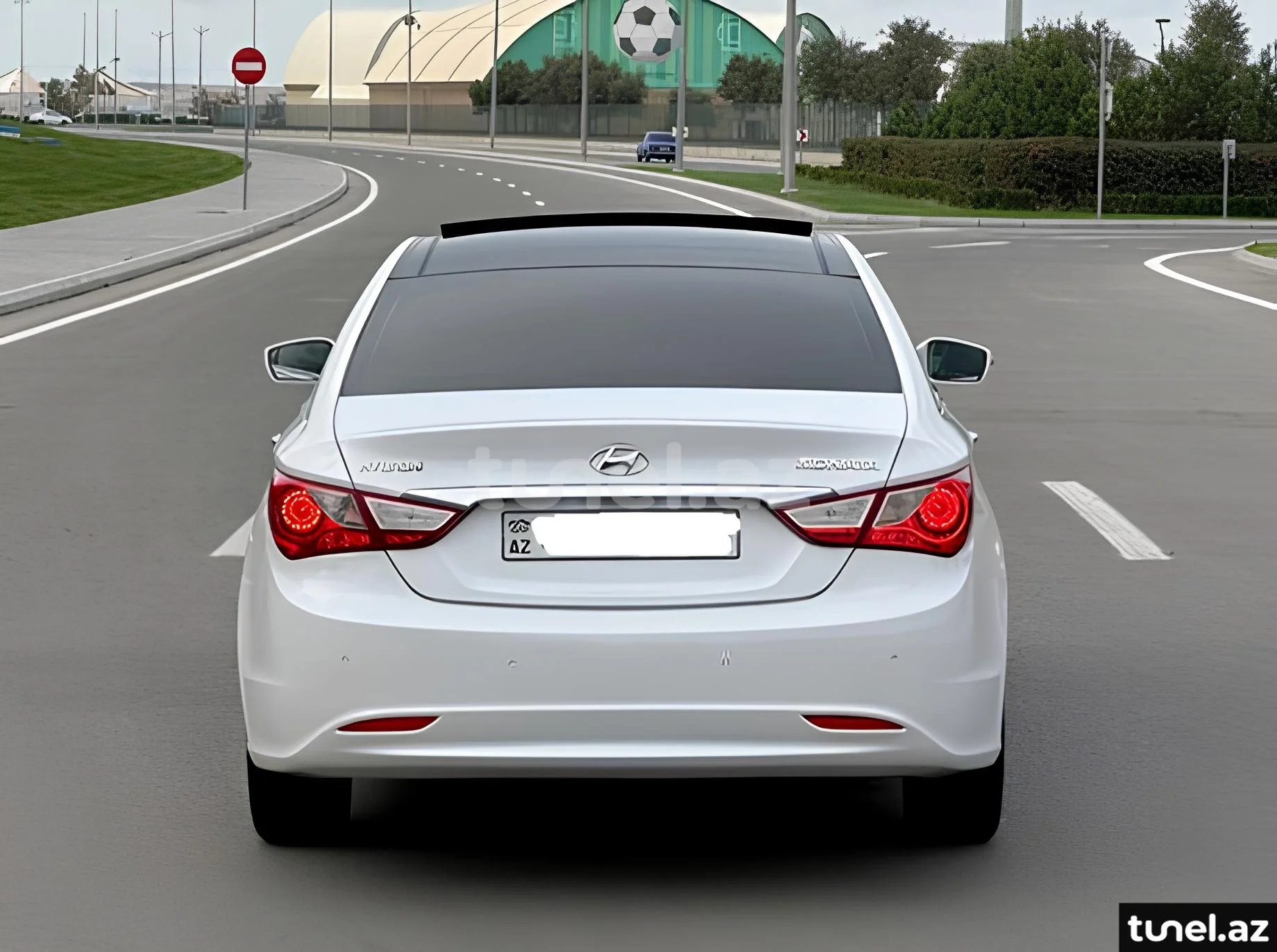 Hyundai Sonata 2011