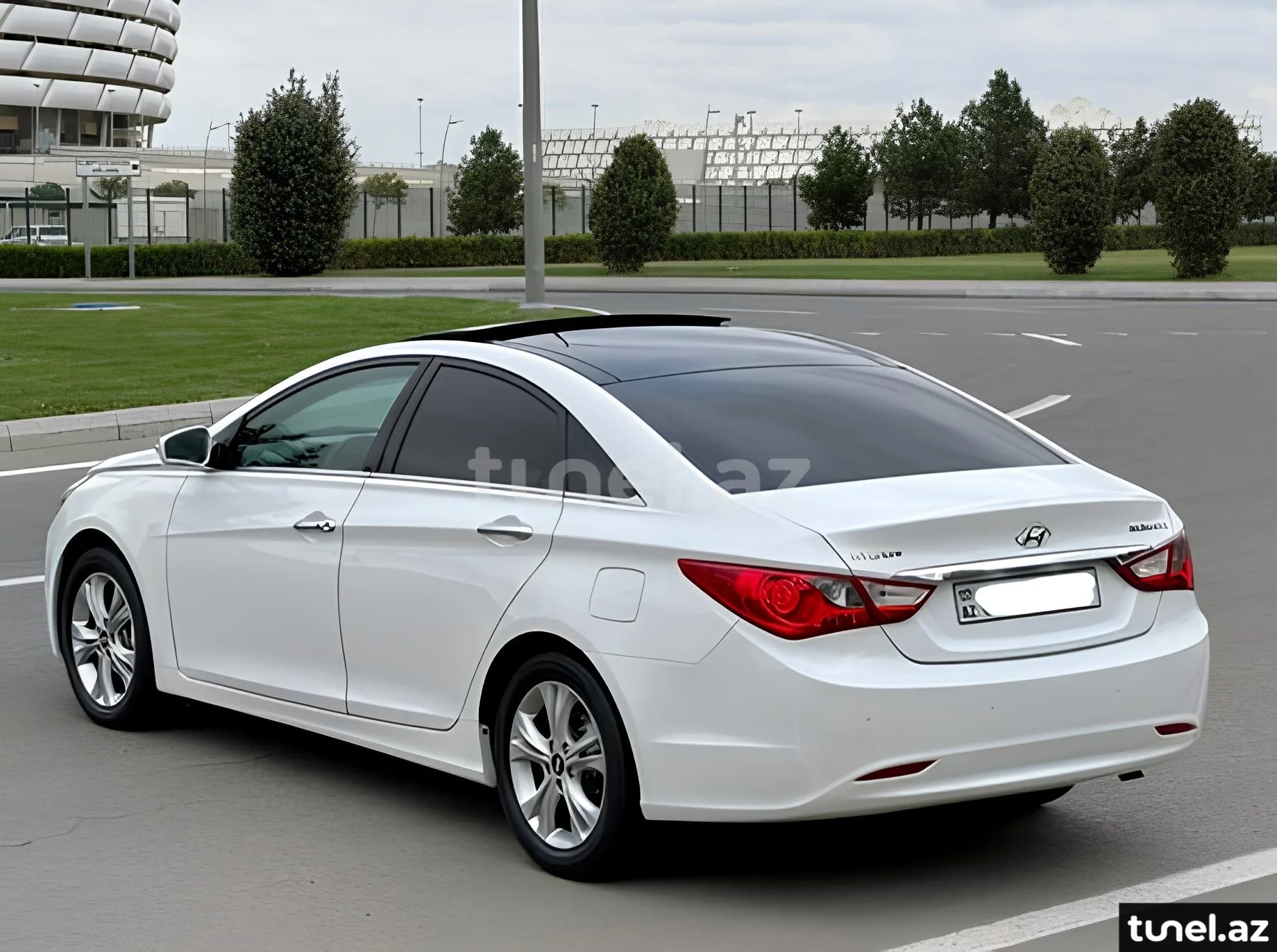 Hyundai Sonata 2011
