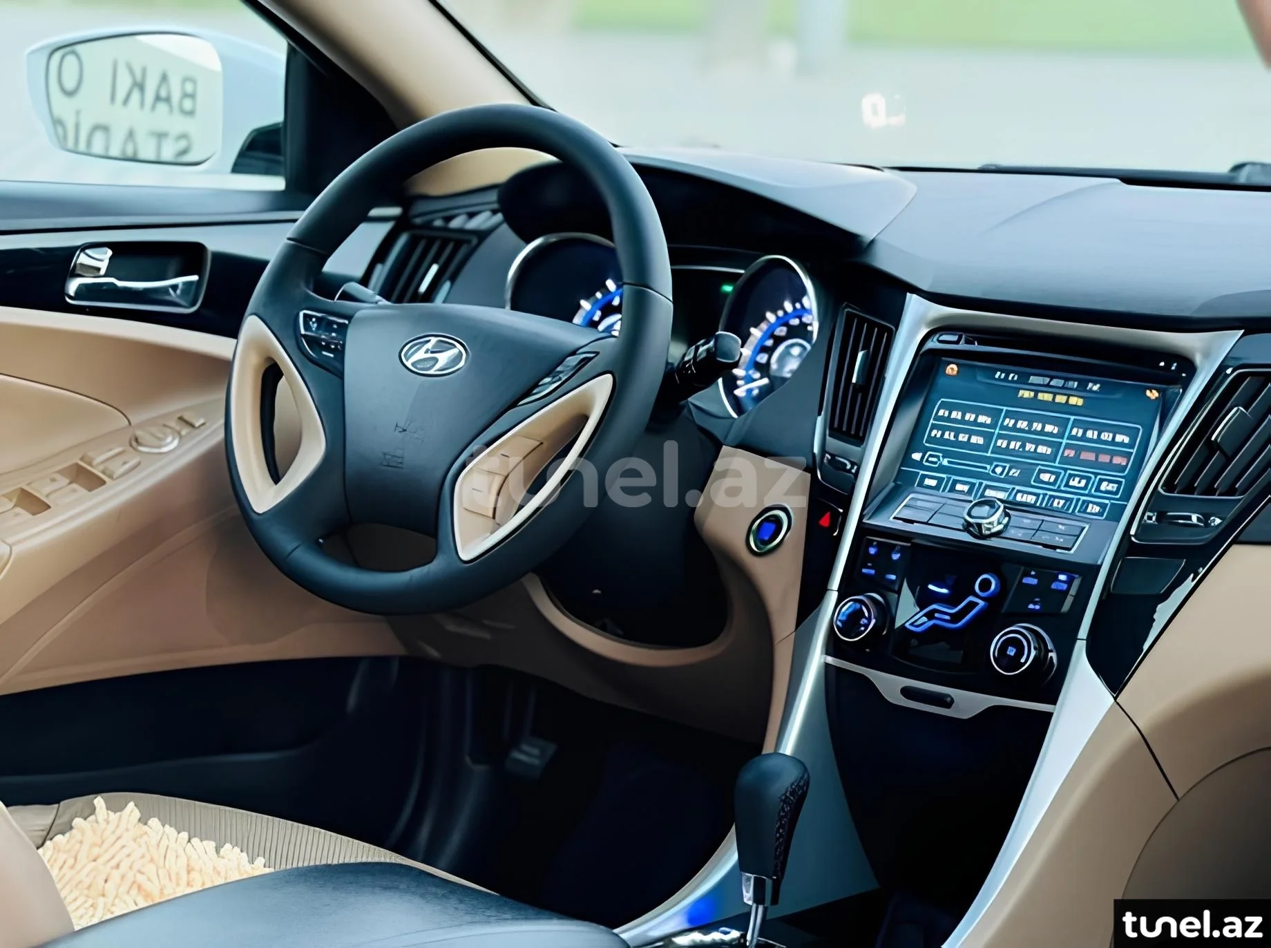 Hyundai Sonata 2011