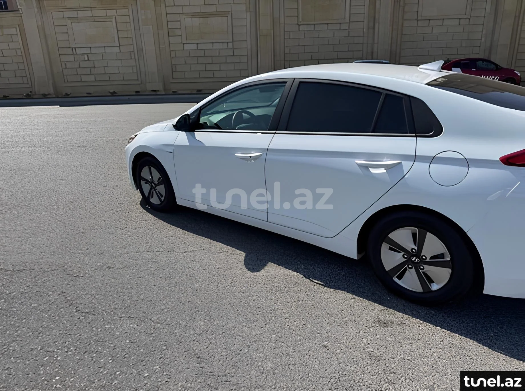 Hyundai IONIQ 2019