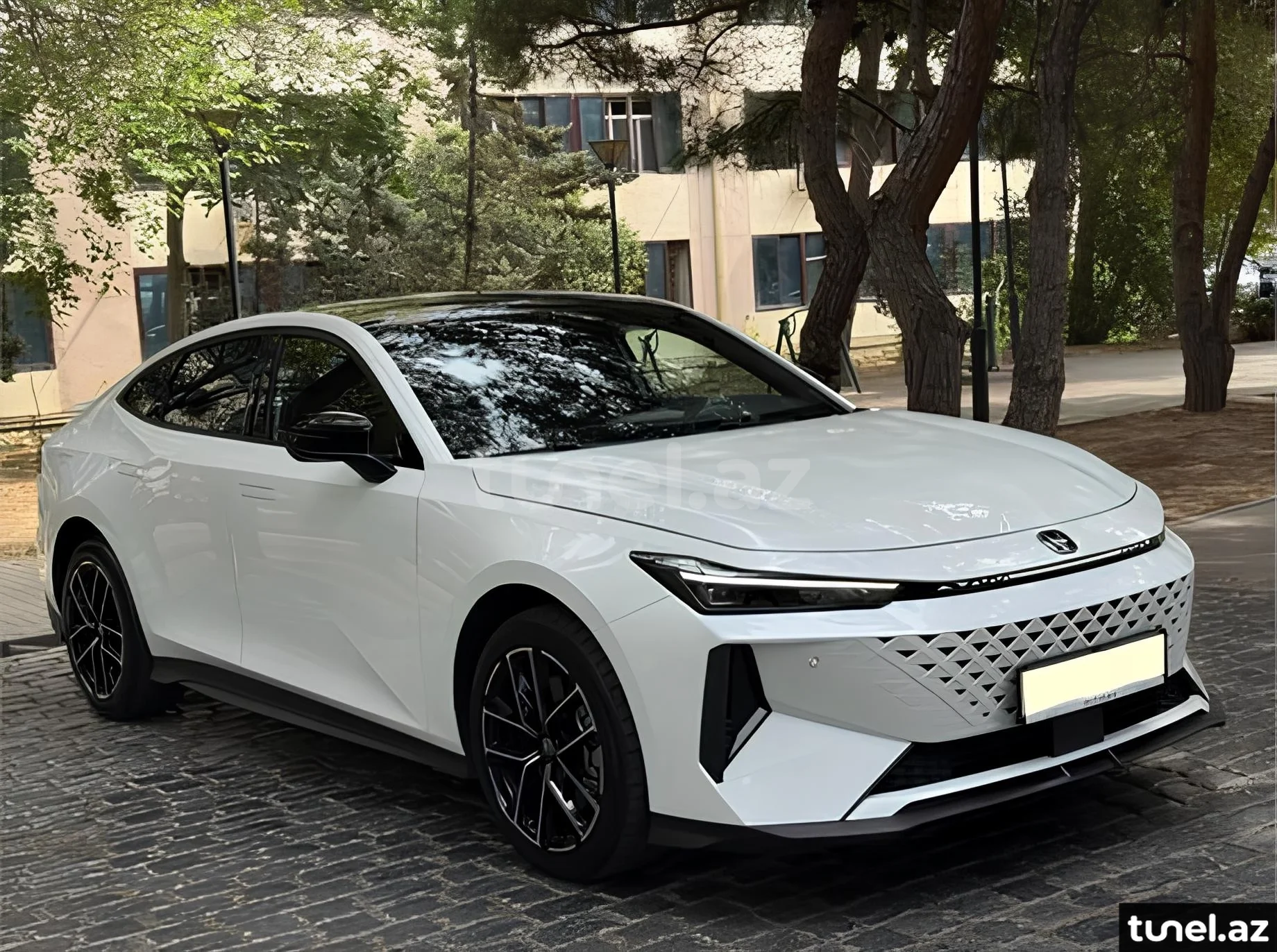 Changan Uni-V iDD 2025