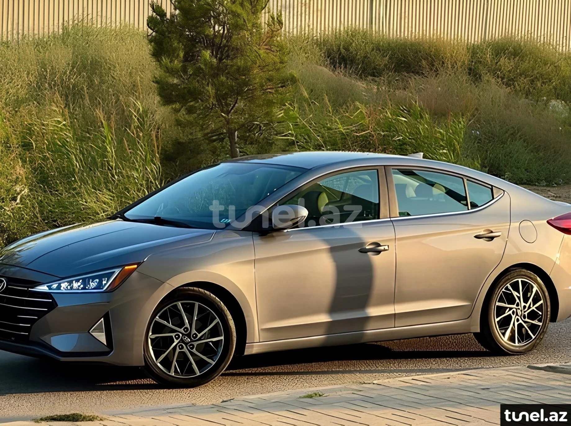 Hyundai Elantra 2019