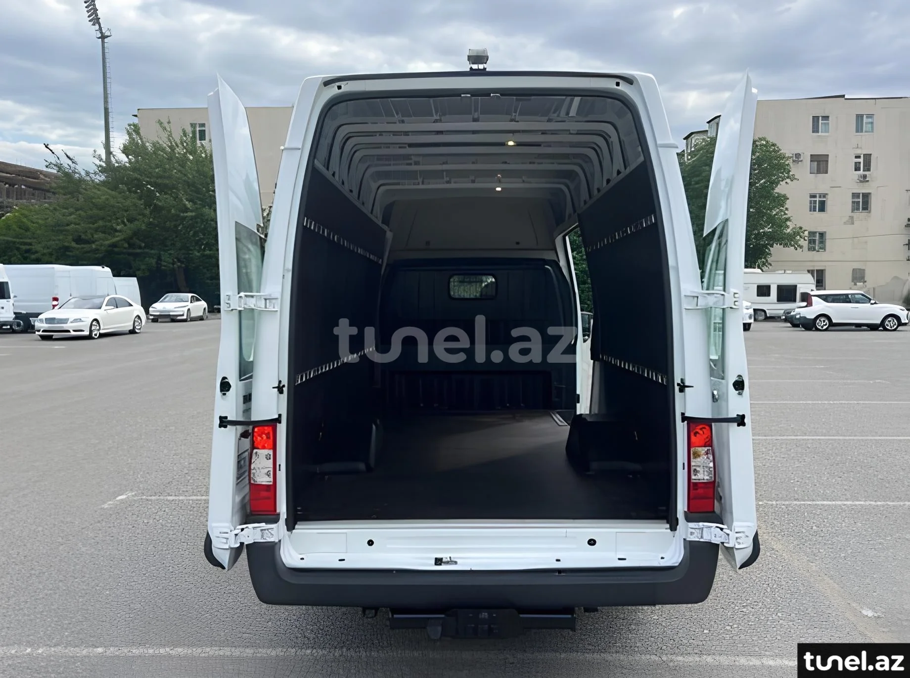 Ford Transit 2013