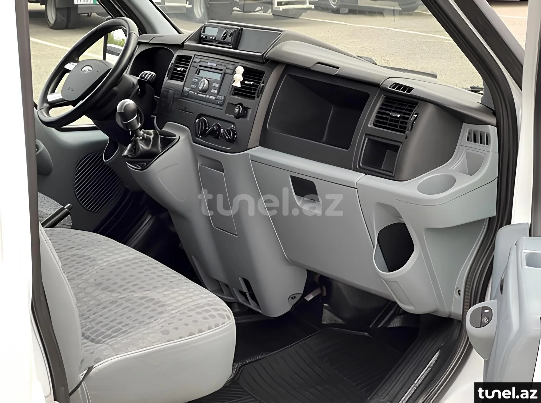 Ford Transit 2013