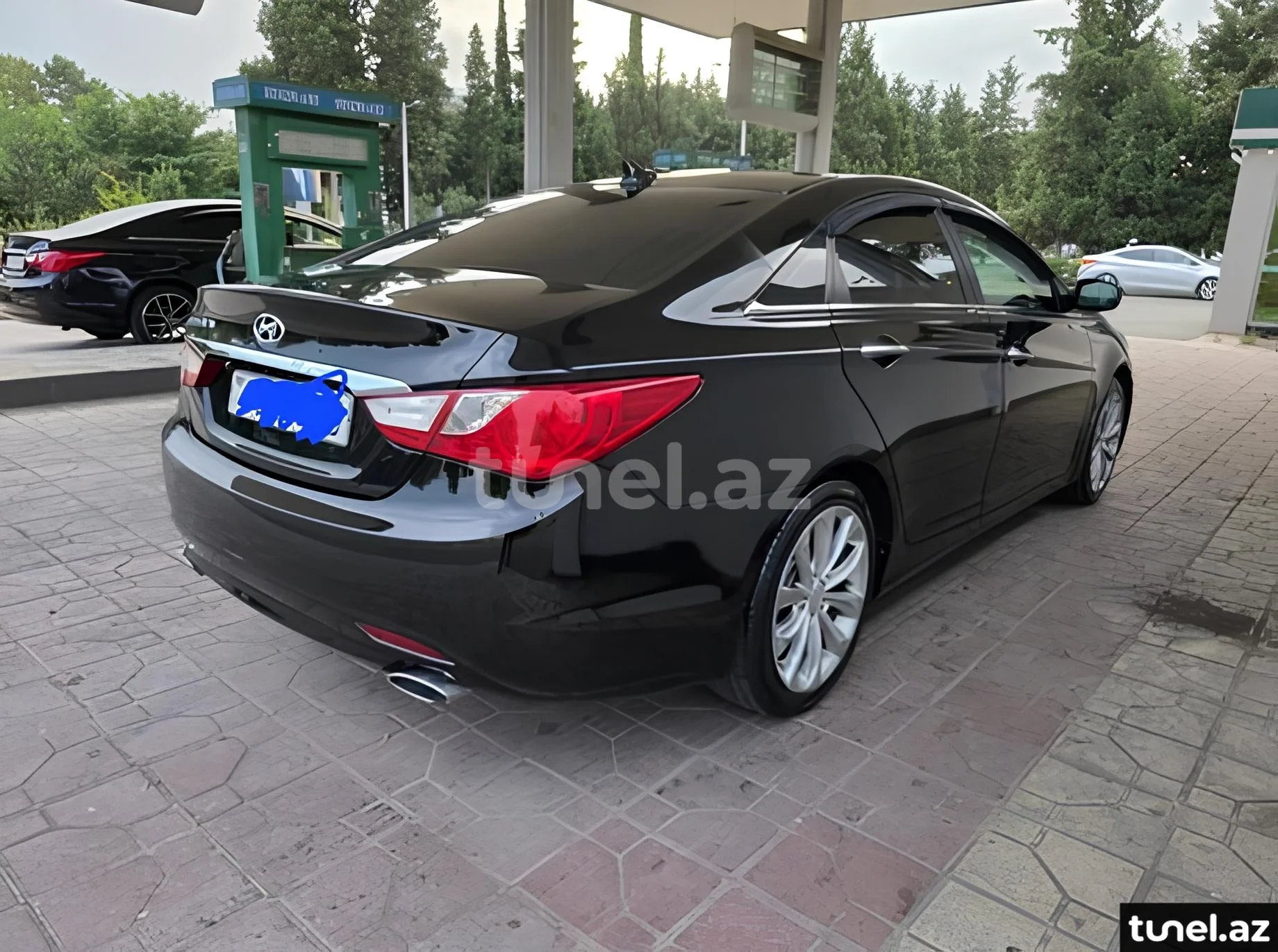 Hyundai Sonata 2010