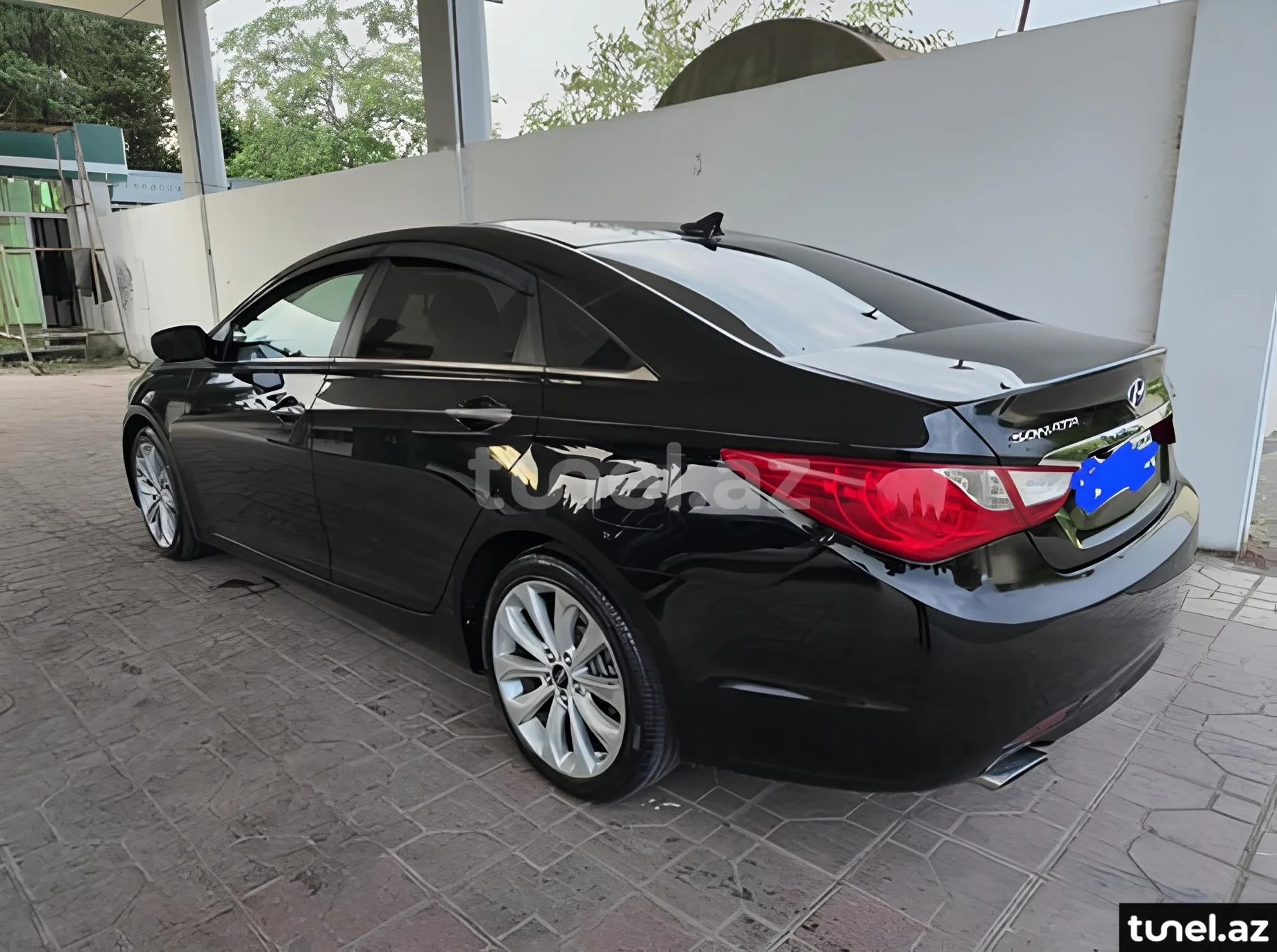 Hyundai Sonata 2010