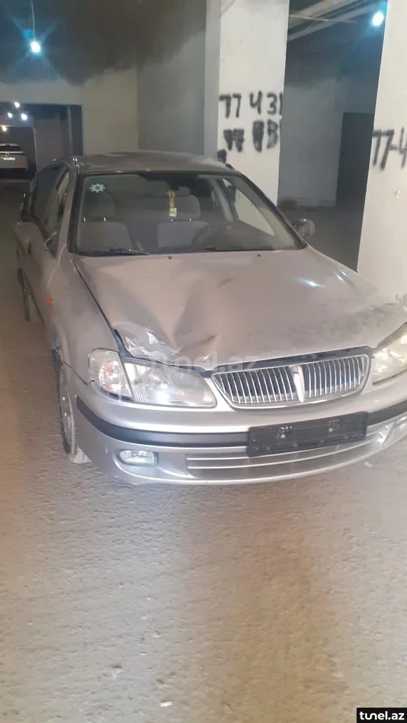 Nissan Sunny 2002