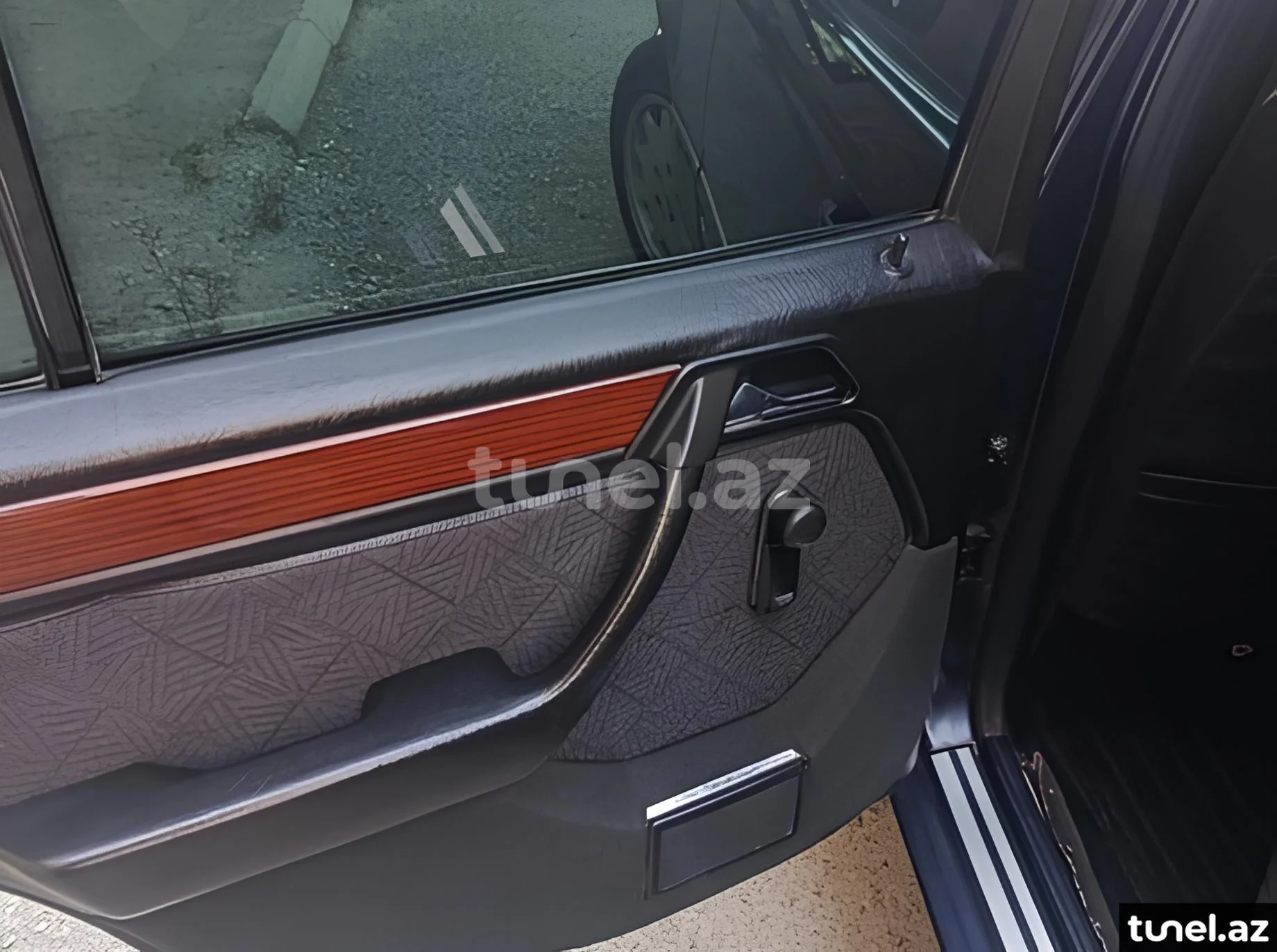 Mercedes 220 E 1995