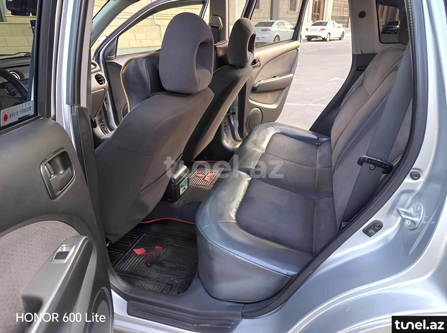 Mitsubishi Outlander 2004