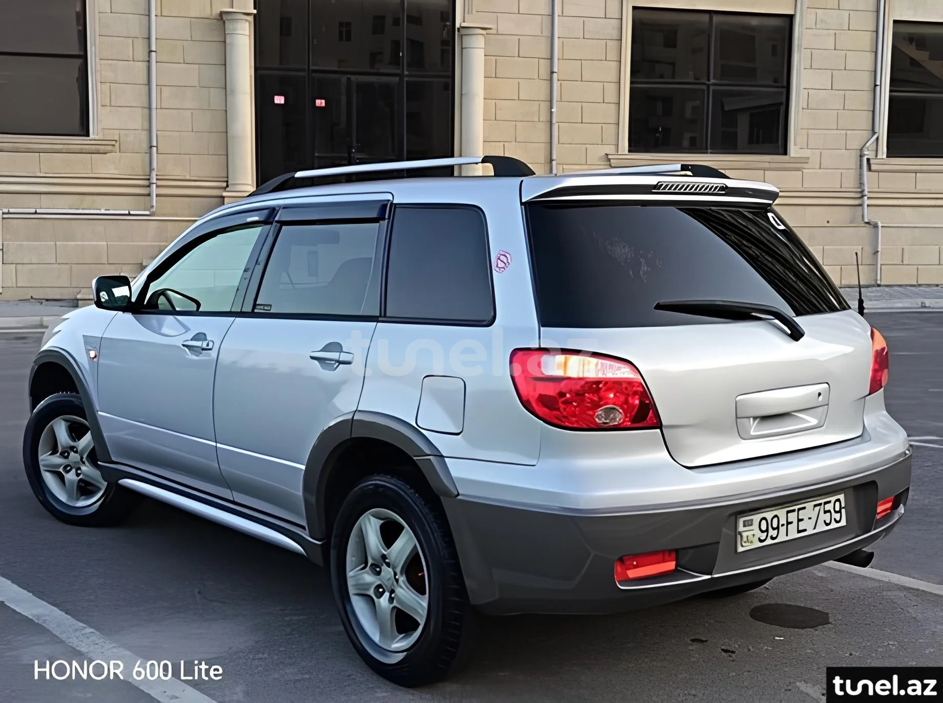 Mitsubishi Outlander 2004