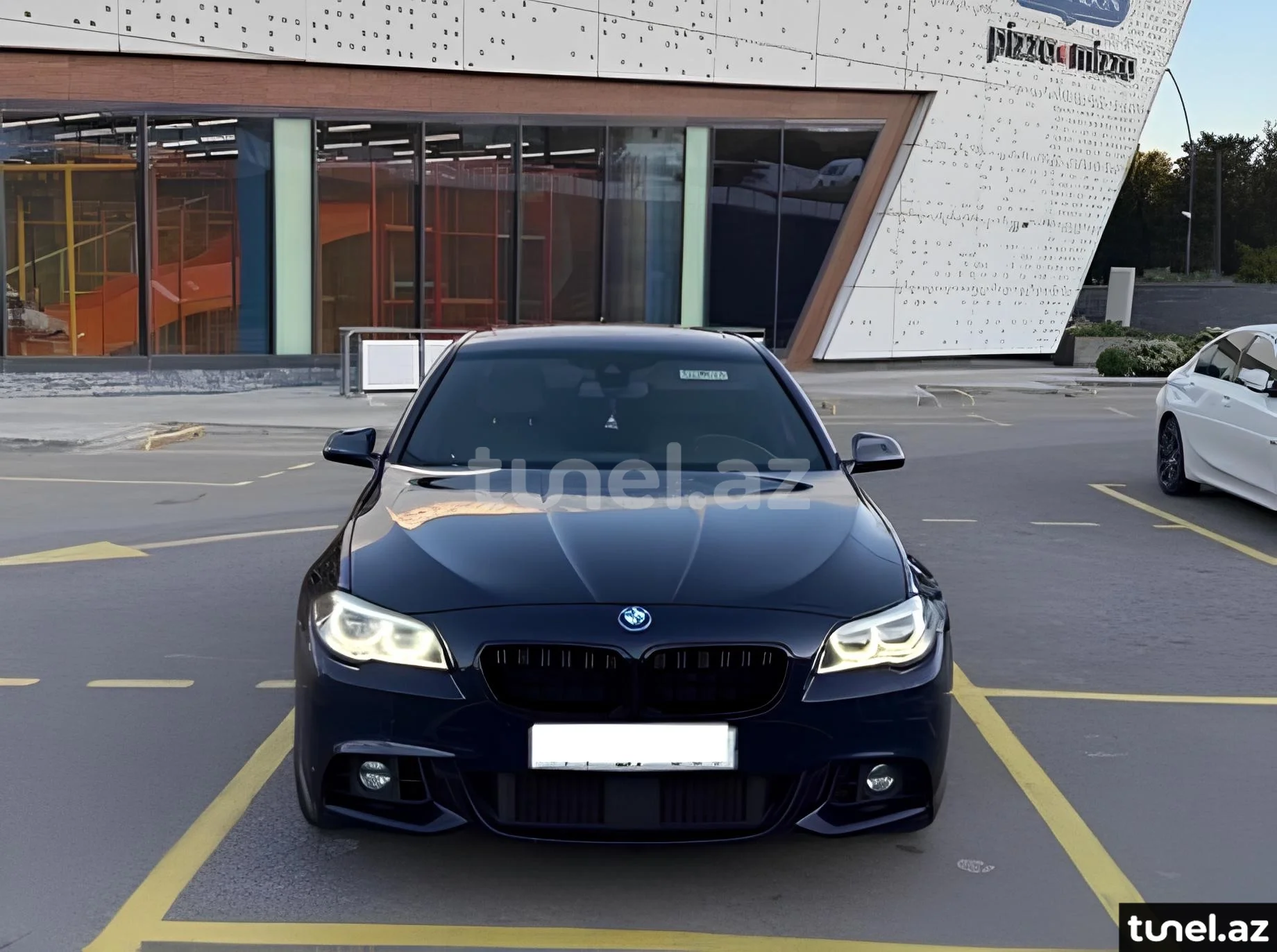 BMW 528 2016
