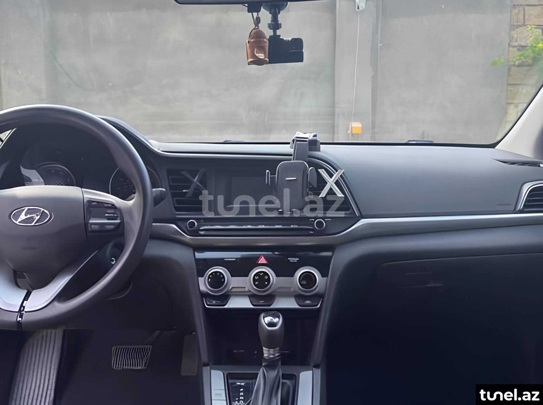 Hyundai Elantra 2018