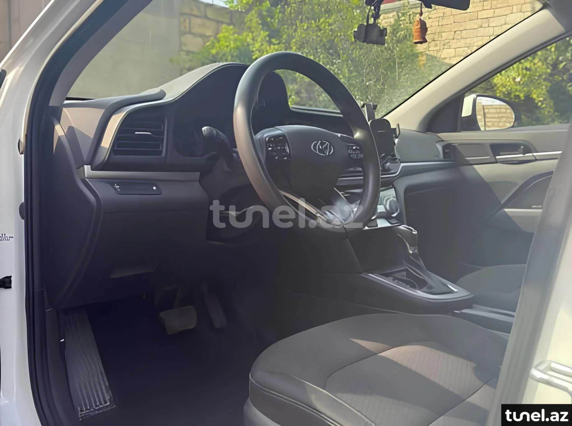 Hyundai Elantra 2018