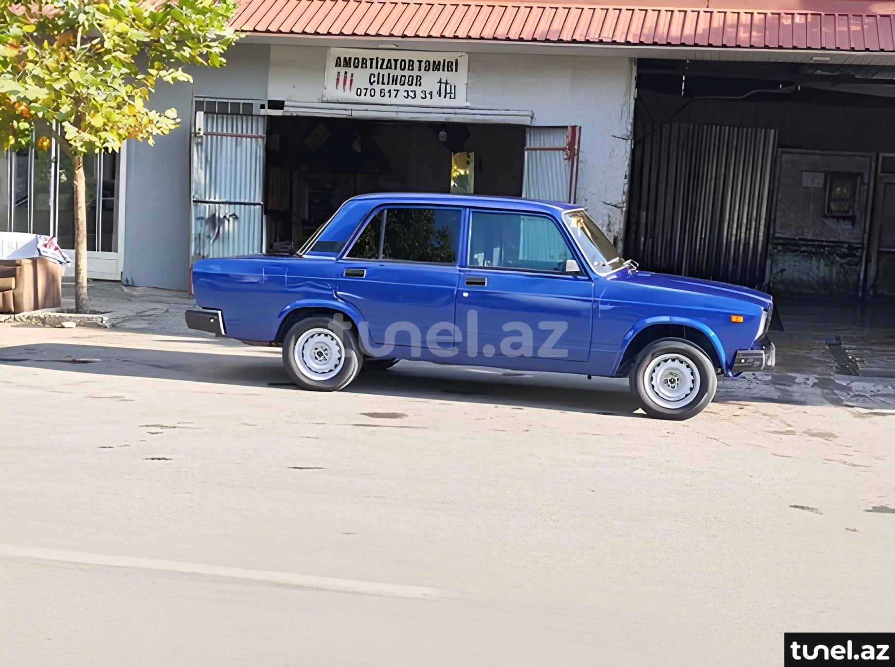 LADA (VAZ) 2107 2004