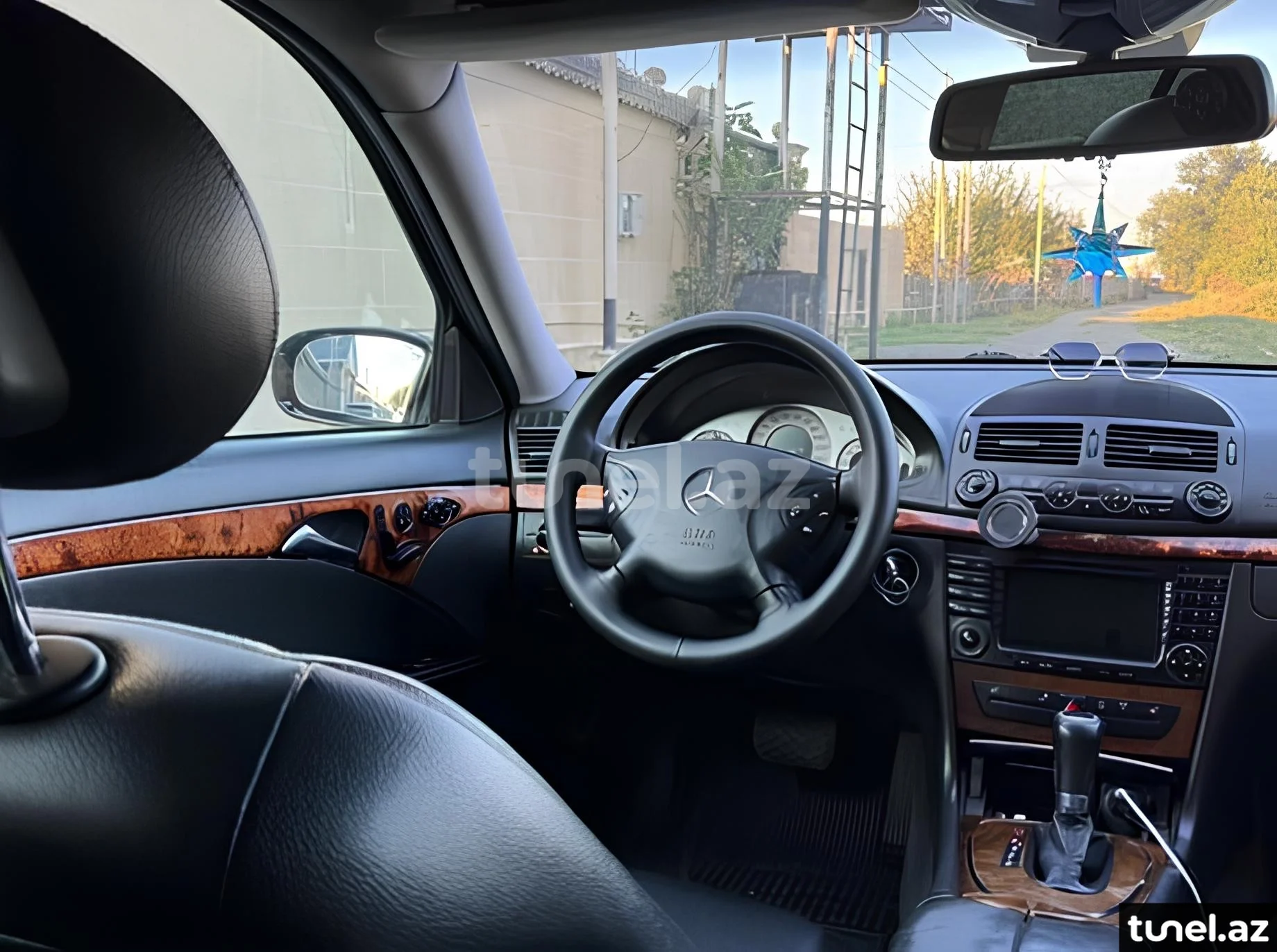 Mercedes E 320 2004
