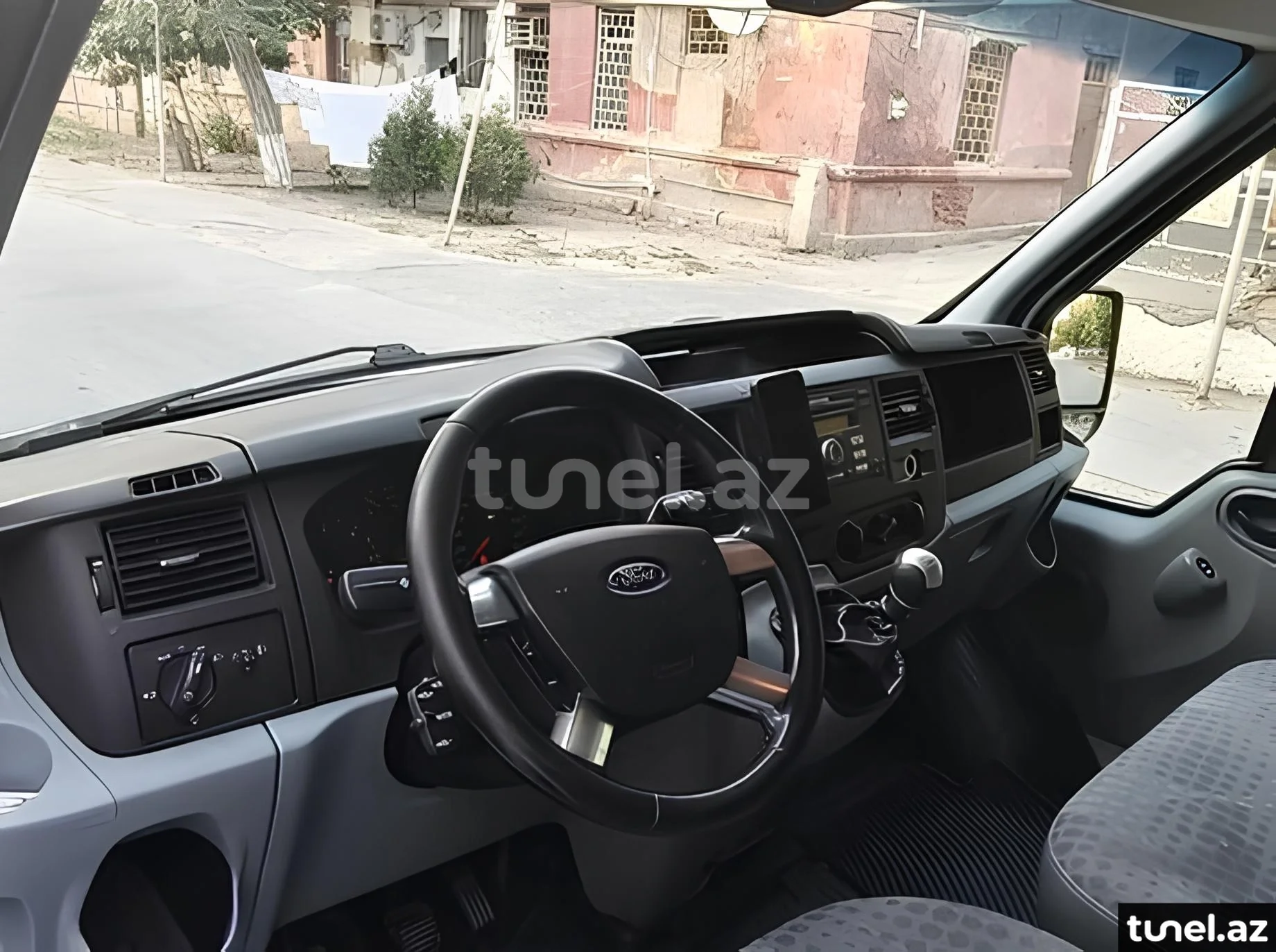 Ford Transit 2009