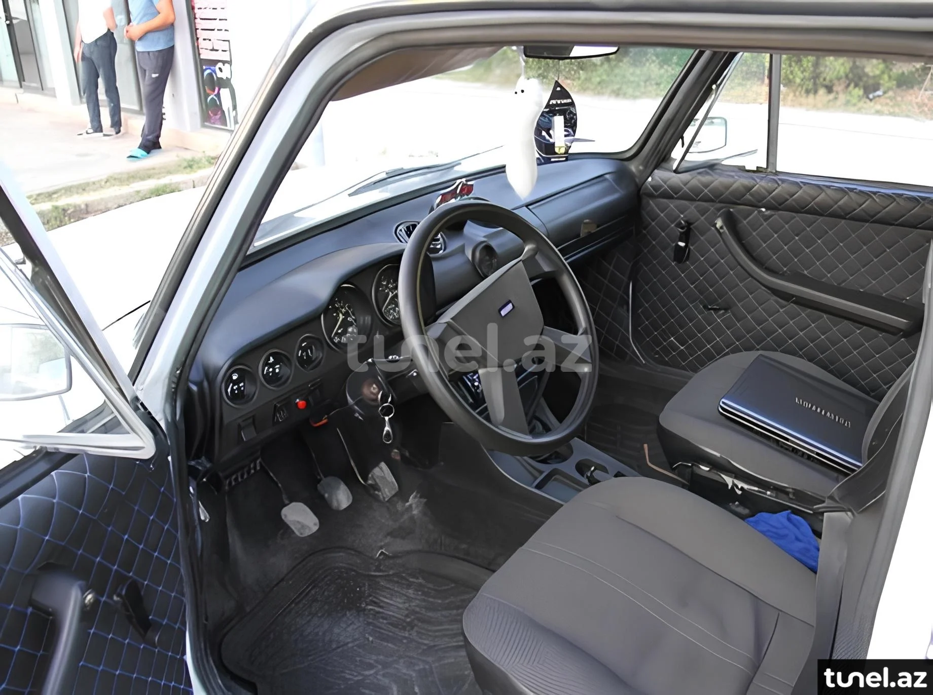 LADA (VAZ) 2106 2004