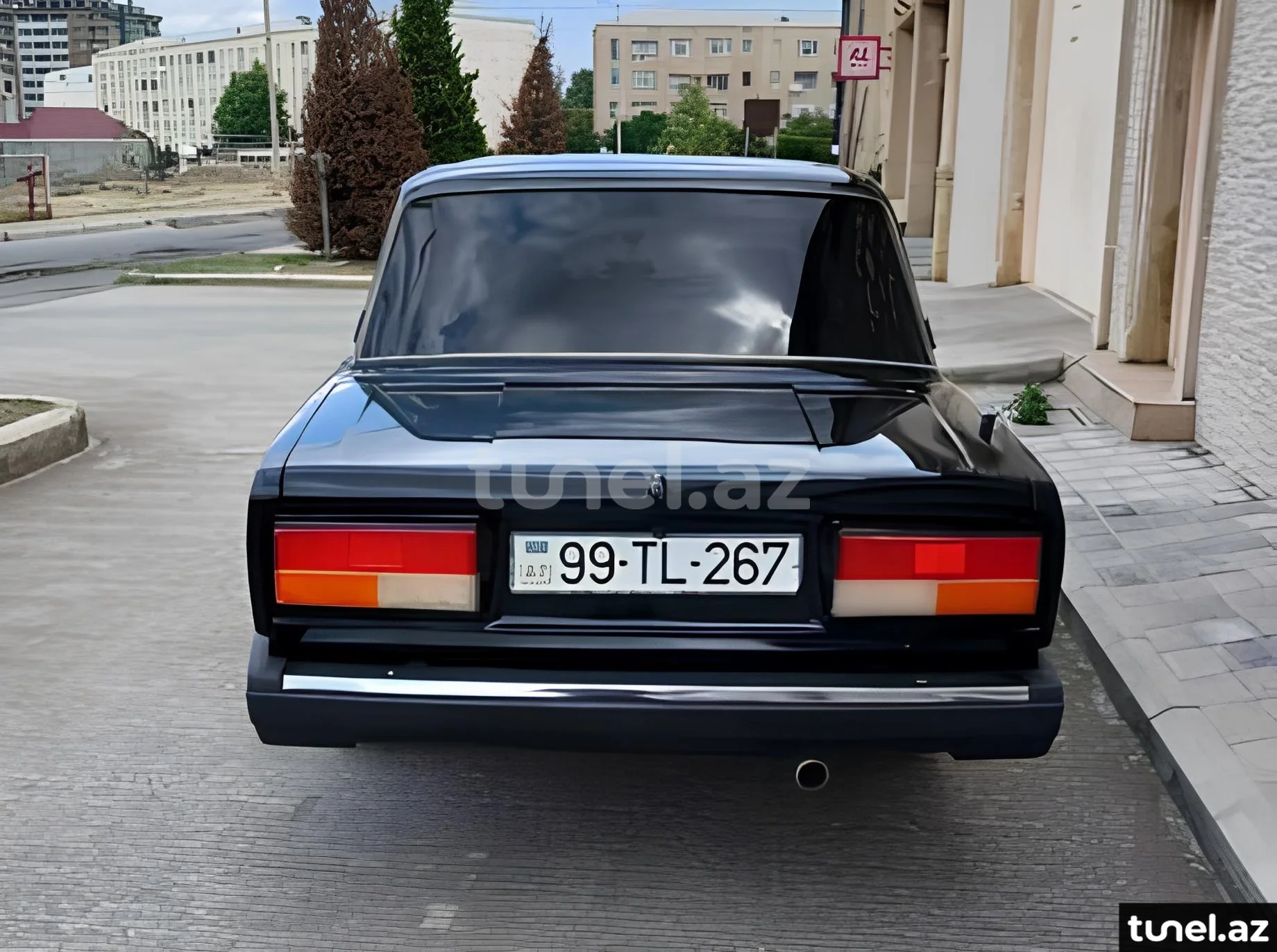 LADA (VAZ) 2107 2010