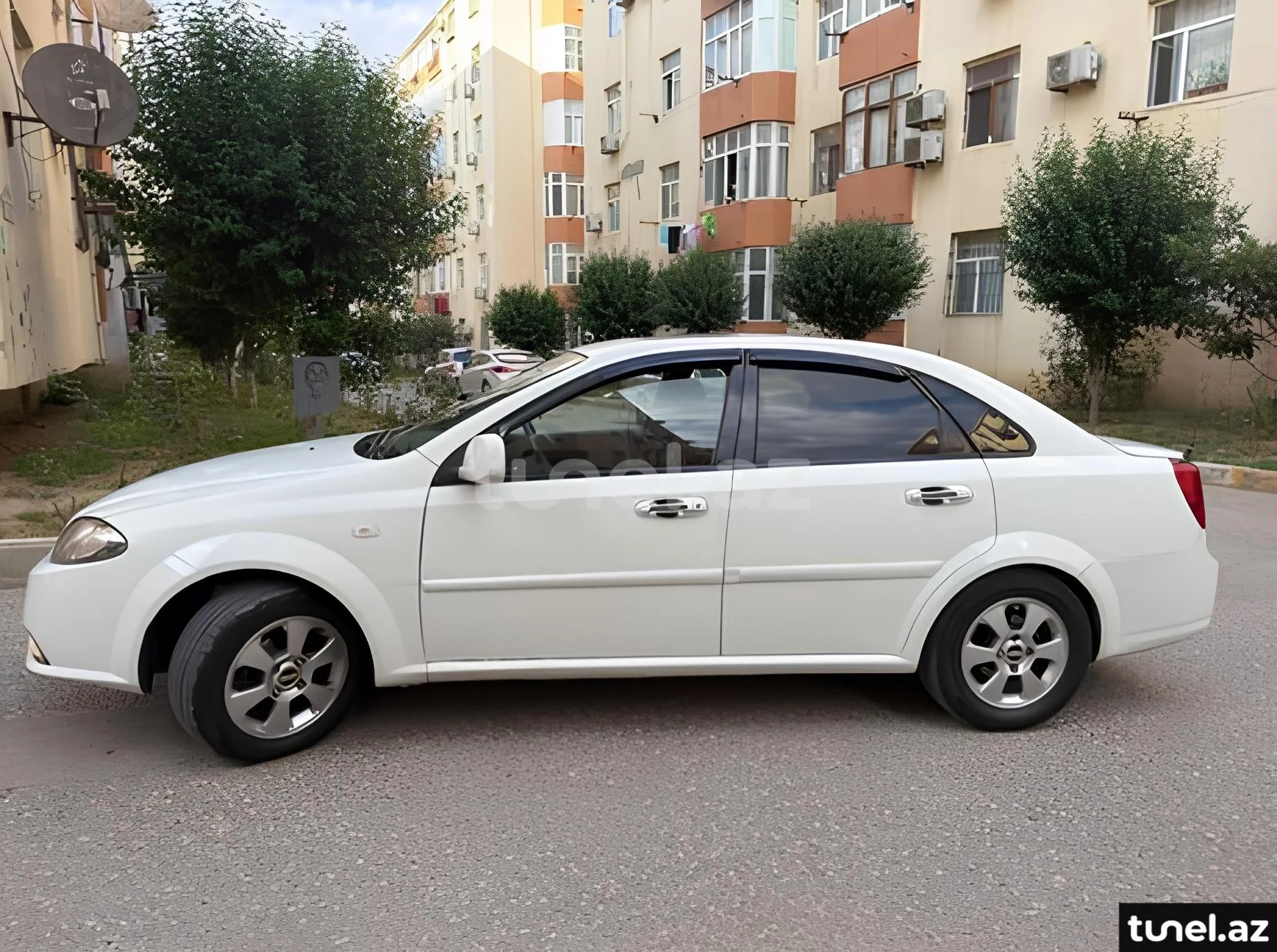 Daewoo Gentra 2014