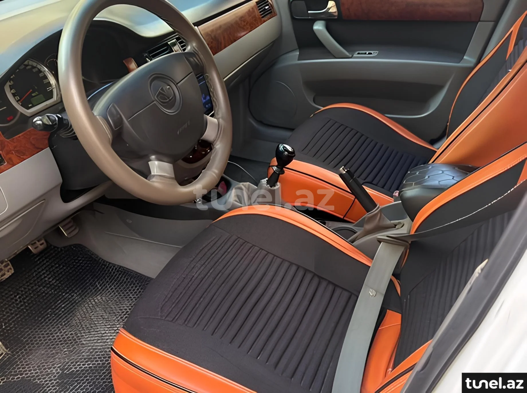 Daewoo Gentra 2014