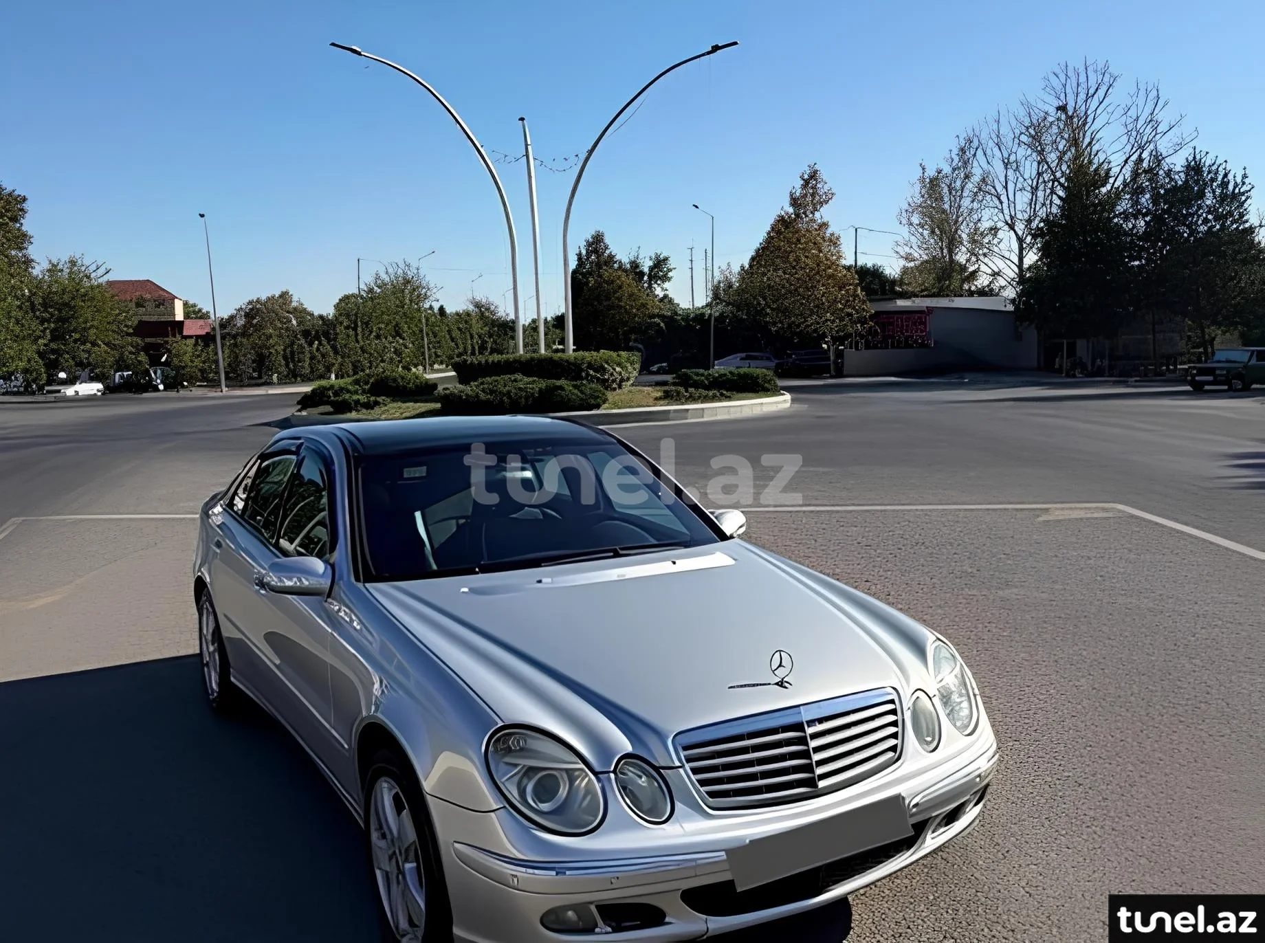 Mercedes E 220 2002