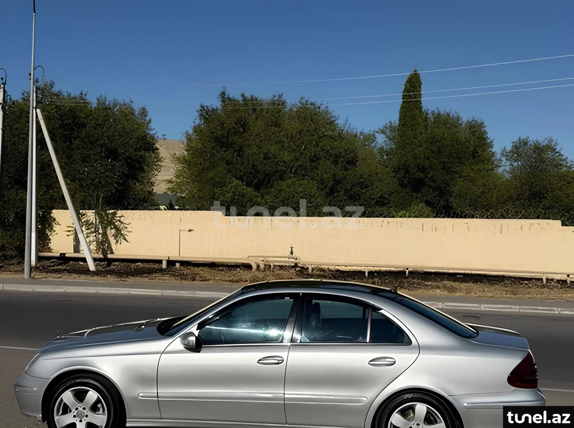 Mercedes E 220 2002