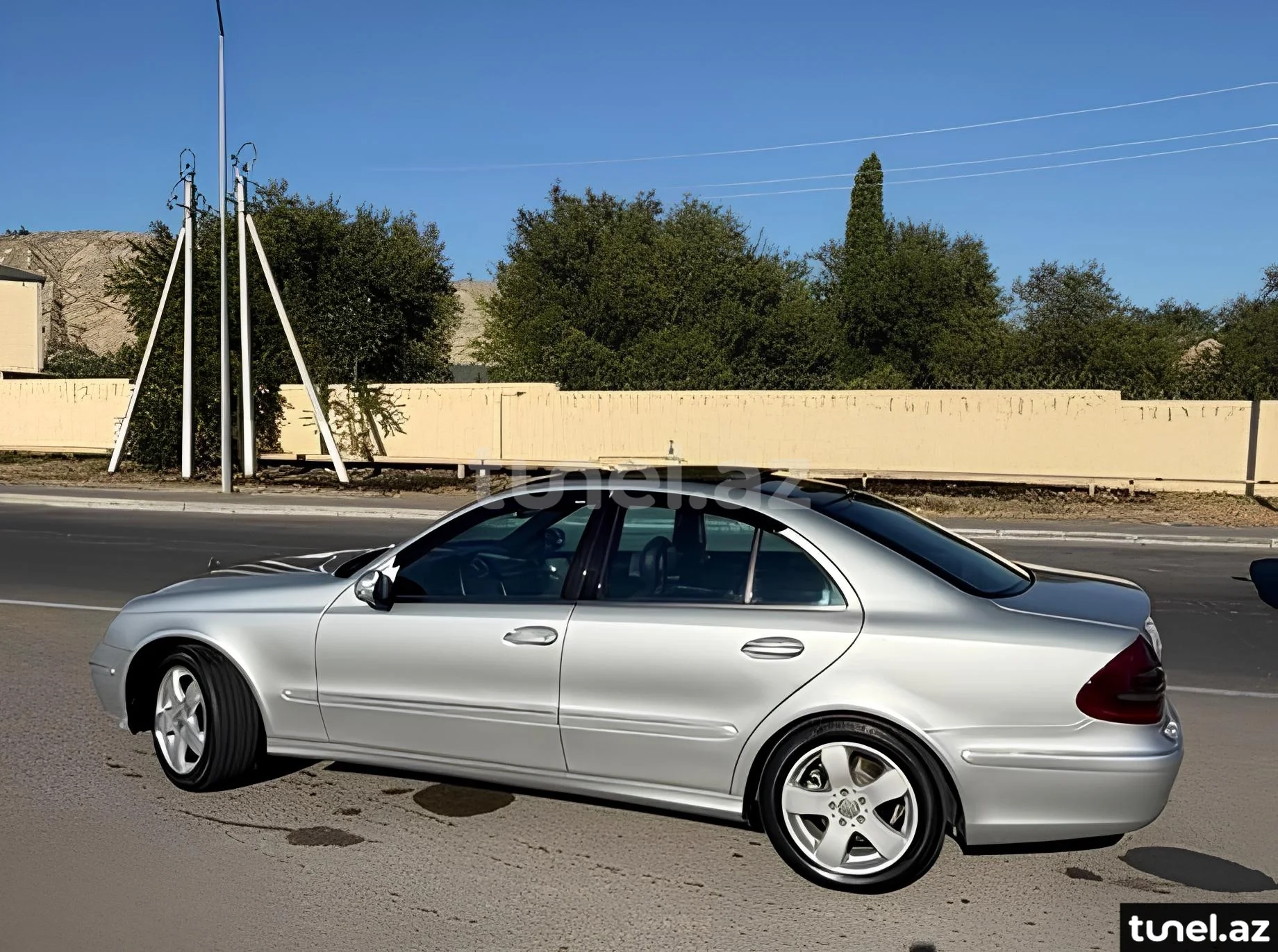 Mercedes E 220 2002